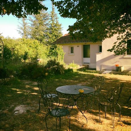 Bed and Breakfast La Montagne Sud Allemans Экстерьер фото