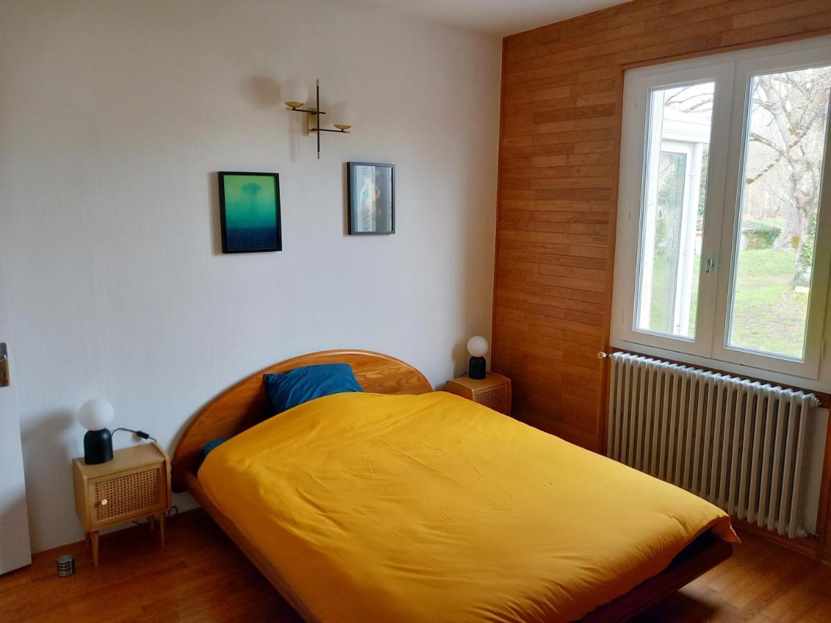Bed and Breakfast La Montagne Sud Allemans Экстерьер фото