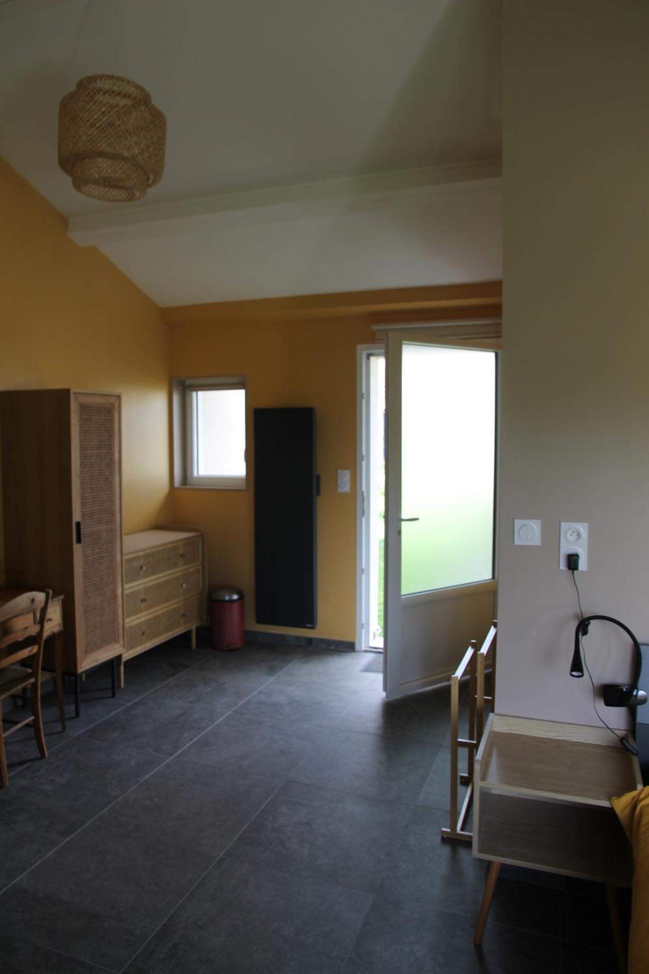 Bed and Breakfast La Montagne Sud Allemans Экстерьер фото
