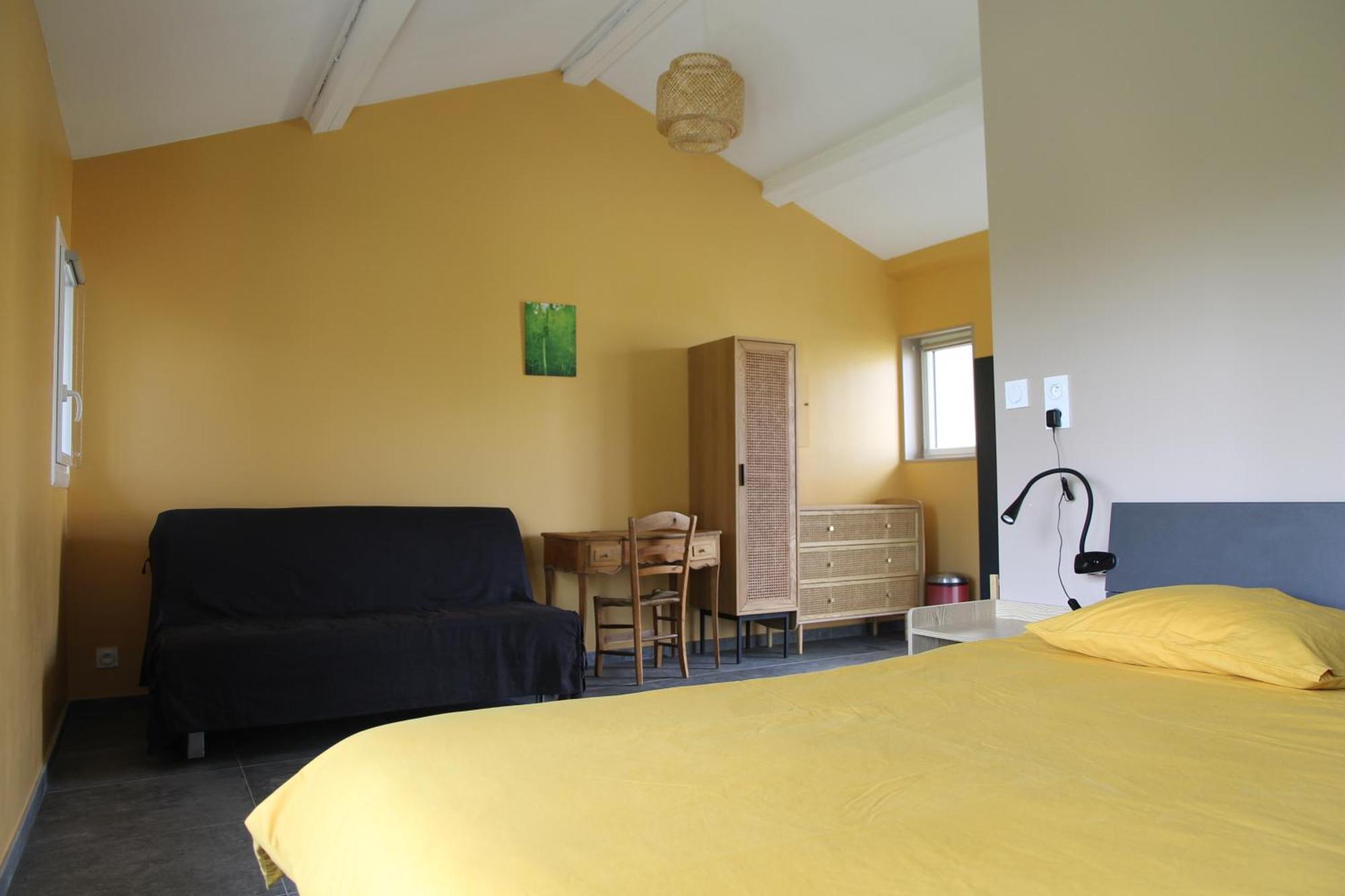 Bed and Breakfast La Montagne Sud Allemans Экстерьер фото